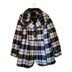 🤍❤️JOUJOU, Woman Plaid Coats, Size: XL, Colors Black, White/ Plaid print.